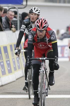 Cycling, Paris-Nice, Alberto Contador wins stage 4 and takes over the yellow jersey