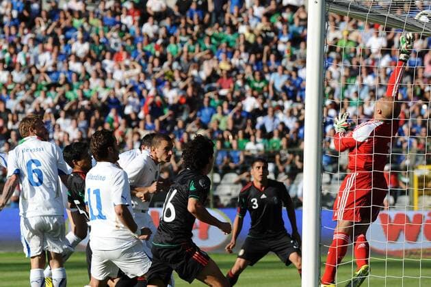 Football, International, Italy - Mexico 1:2