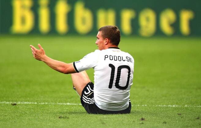 Football, Bitburger returns to the DFB as beer partner - Archive pictures