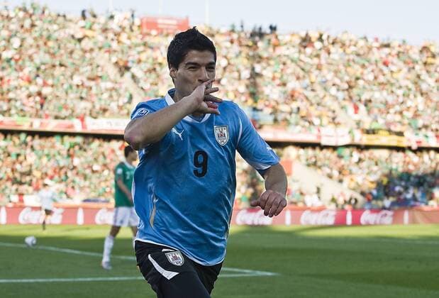 Football, World Cup, Mexico - Uruguay 0:1