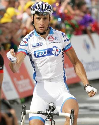 Cycling, Tour de France, Sandy Casar wins stage 9 - Andy Schleck in yellow