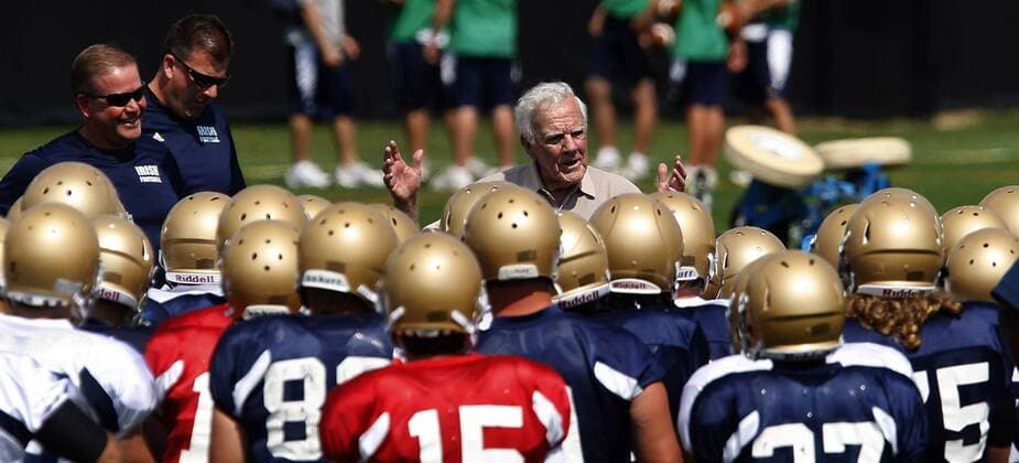 American football, Ara Parseghian died