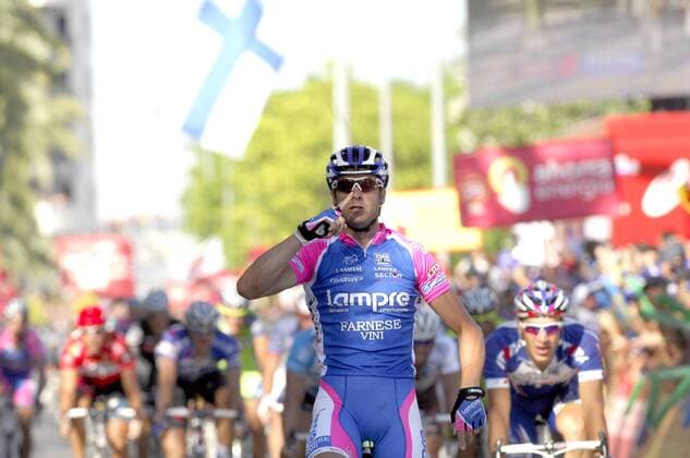 Cycling, Vuelta, Alessandro Petacchi wins stage 7
