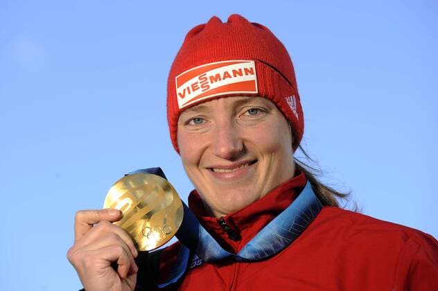 Milano Cortina 2026, Olympic champion Tatjana Hüfner working as a volunteer - Archive