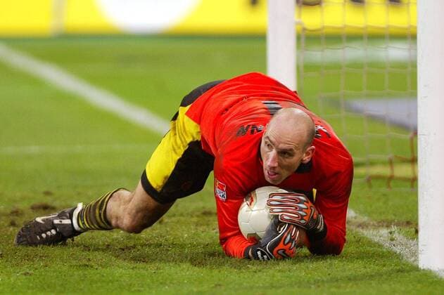 Football, History, Field players as goalkeepers