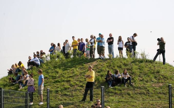 Football, Borussia Dortmund buys hill with view of training ground