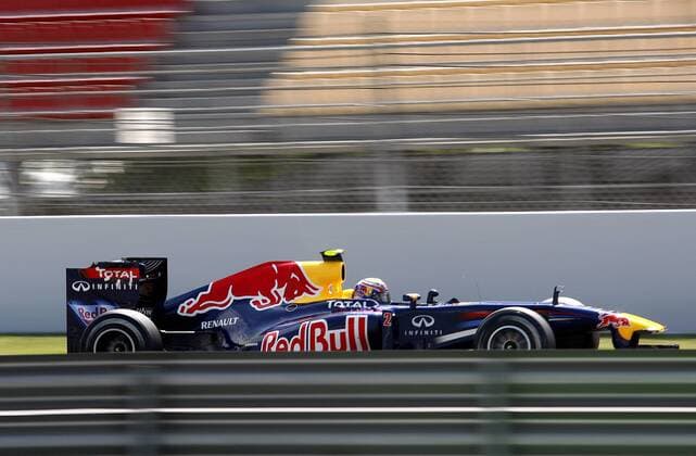 Motorsport, Formula 1, Spanish GP, Mark Webber takes pole position ahead of Lewis Hamilton and Sebastian Vettel