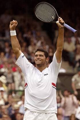 Tennis, Wimbledon, Men's semi-finals, Wins for Roger Federer and Mark Philippoussis