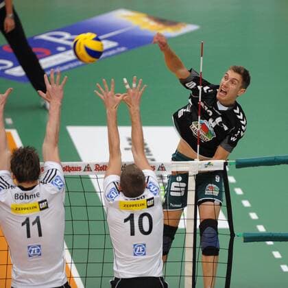 Volleyball, 1. BL, VfB Friedrichshafen - Netzhoppers KW Bestensee 3:0