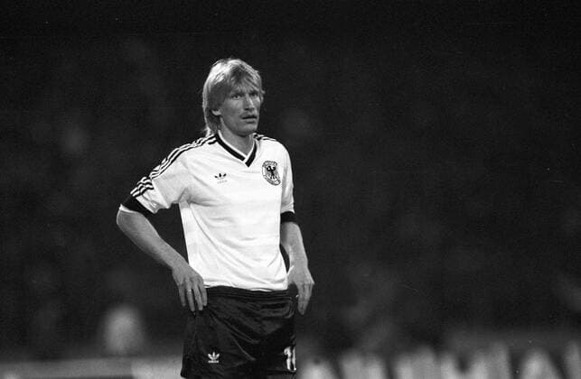 Football, former national player Uwe Rahn suffers from colon cancer