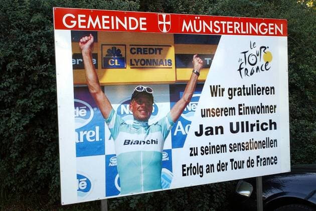 Cycling, Jan Ullrich is given a warm welcome in his new home town of Scherzingen Switzerland