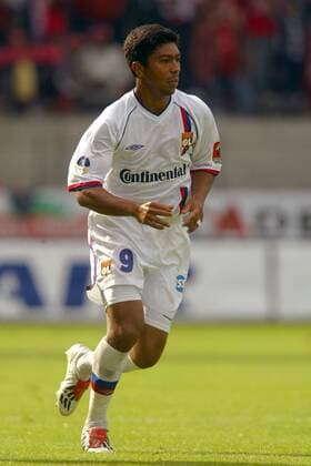 Football, France, Ligue Une, EA Guingamp beat Olympique Lyonais 2-0 with Giovane Elber