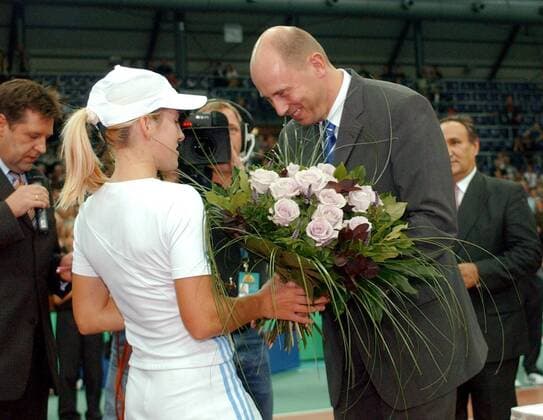 Tennis, WTA Tournament Leipzig, Final, Myskina defeats Henin-Hardenne