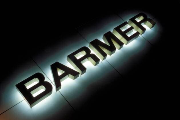 Barmer-Schriftzug - Leuchtreklame