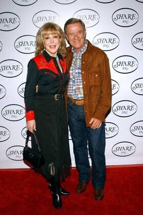 Schauspielerin Barbara Eden (USA) mit Ehemann Jon Eicholtz anlässlich der 51. Share Boomtown Party in Century City