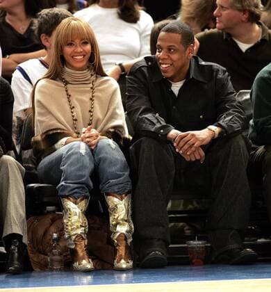 S?ngerin Beyonce Knowles (USA Destinys Child) und Rapper Jay-Z (USA) anl?sslich eines Basketballspiels im Madison Square Garden in New York - icon9421462 - EDITORIAL USE ONLY