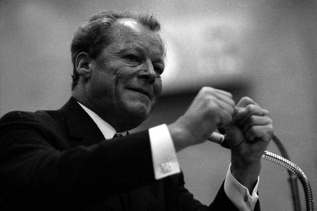 Bundeskanzler Willy Brandt (GER SPD) bei einer Rede in Bremerhaven