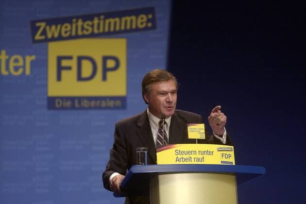 Wolfgang Gerhardt (GER FDP-Fraktionsvorsitzender) spricht auf dem Bundesparteitag der FDP in Berlin