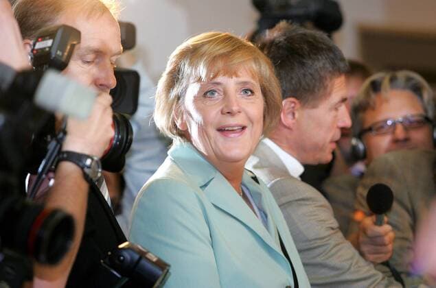 Angela Merkel (GER CDU Bundesvorsitzende) und ihr Ehemann Joachim Sauer (GER) anlässlich der Bundestagswahlen in Berlin