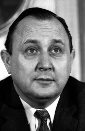 Hans-Dietrich Genscher (GER FDP Bundesminister des Innern)
