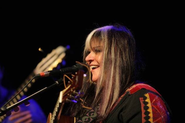Sängerin Melanie Safka (USA) während ihres Konzerts im Erfurter Dasdie Brettl