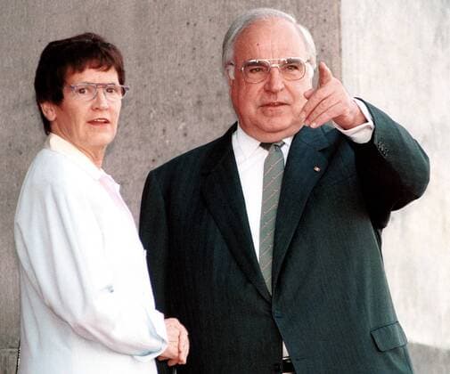 Rita Süssmuth (GER CDU Präsidentin des Deutschen Bundestages) und Bundeskanzler Helmut Kohl (GER CDU) in Berlin