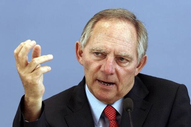 Wolfgang Schäuble (GER CDU Bundesinnenminister) anlässlich der Präsentation der Polizeilichen Kriminalstatistik 2005 in Berlin