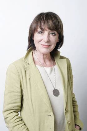 Schauspielerin Heidelinde Weis (AUT) anlässlich eines Pressetermins zu den Dreharbeiten der ARD-Serie - Lilly Schönauer-Die Stimme des Herzens - in Hamburg