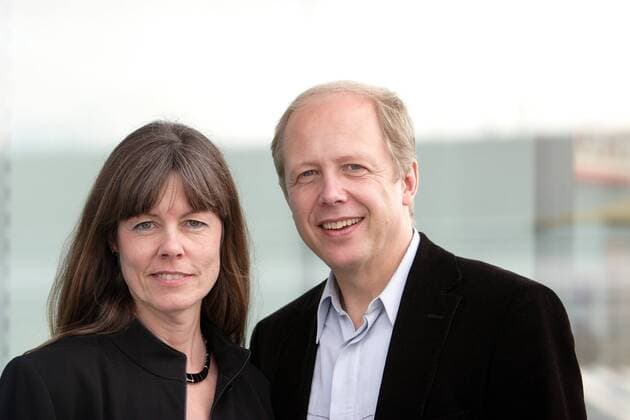 Moderator Tom Buhrow und Ehefrau Sabine Stamer (beide GER) auf der Buchmesse in Frankfurt am Main