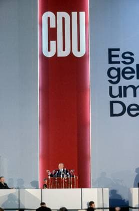 Bundeskanzler Konrad Adenauer (GER CDU) während eines CDU-Parteitags