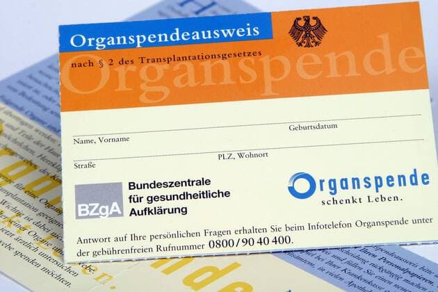 Organspende schenkt Leben - Ihr persönlicher Organspendeausweis