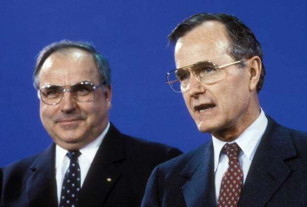 Präsident George Bush sen. (re., USA) und Bundeskanzler Helmut Kohl (GER CDU)