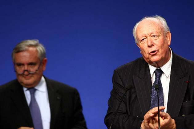 Jean Claude Gaudin (re., FRA Bürgermeister Paris) und Jean Pierre Raffarin (FRA UMP) auf dem UMP-Parteitag in Paris - 