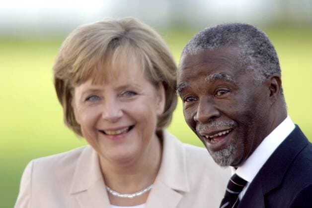 Bundeskanzlerin Angela Merkel (GER CDU) und Präsident Thabo Mbeki (RSA) während des G8-Gipfels in Heiligendamm