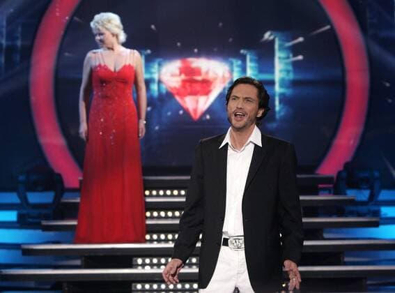 Sänger Matthias Carras und Sopranistin Nicole Mühle (beide GER) während der Generalprobe zur MDR-Fernsehshow - Musik für Sie - in Dessau