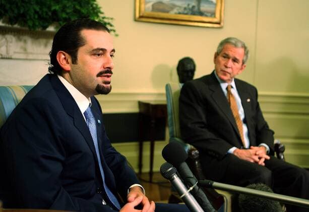 Präsident George W. Bush (re., USA) und Saad Hariri (LIB Parlamentarischer Mehrheitsführer) während eines Treffens in Washington DC -  (wax20071004702)