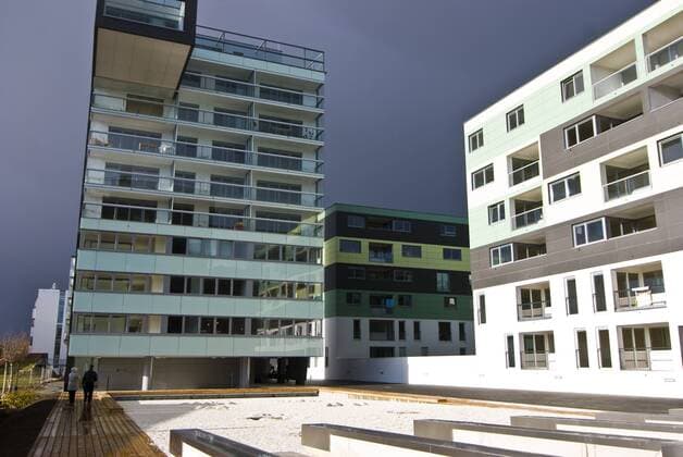 Architektur von Hans Hollein Neues Wohnviertel - Monte Laa - in Wien