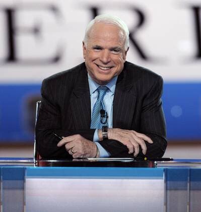 V.l.n.r.: Präsidentschaftskandidat John McCain (USA Republikaner Senator Arizona) während einer TV-Debatte in Simi Valley -  (LAP2008013013)
