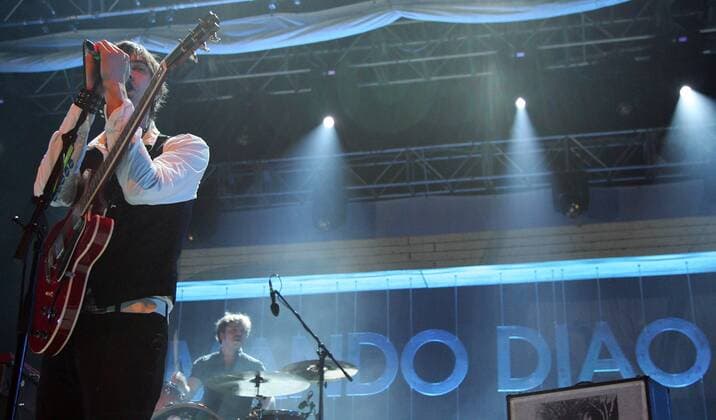 Mando Diao - Sänger Björn Dixgard während eines Konzerts in Köln