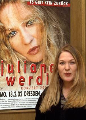 Sängerin Juliane Werding während einer Pressekonferenz in Dresden
