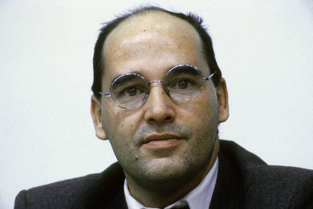 Gregor Gysi (Deutschland PDS Bundesvorsitzender) im Bundestag in Bonn