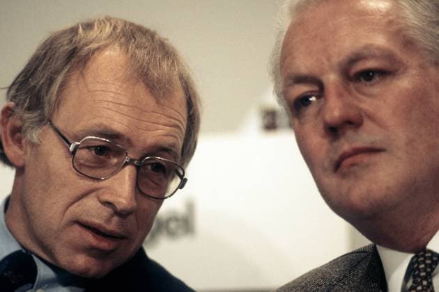 Gesundheitsminister Heiner Geißler (li., Deutschland CDU) und Finanzminister Gerhard Stoltenberg (Deutschland CDU)