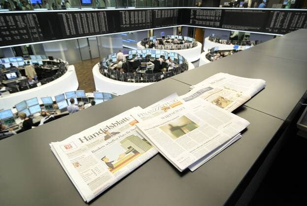 Zeitungen in der Wertpapierbörse Frankfurt am Main