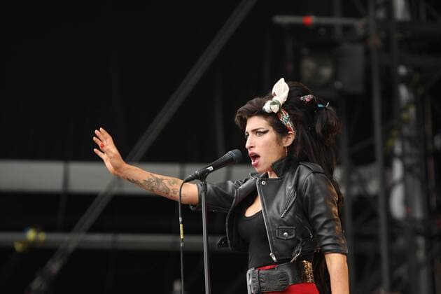 Sängerin Amy Winehouse während eines Konzerts anlässlich des Festivals - In The Park - in Perth - 