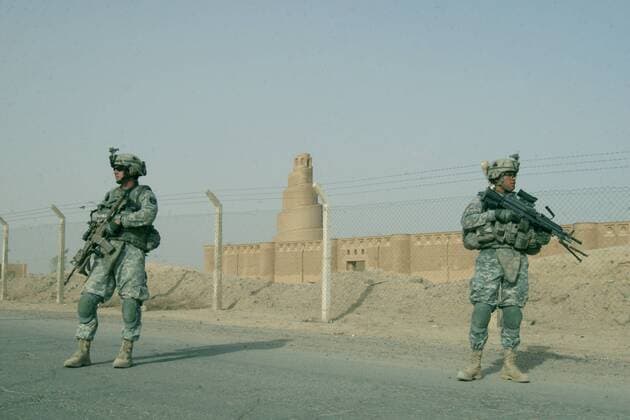 Soldaten der US Luftwaffe während einer Patrouille in Samarra, Irak  WAX20080819311