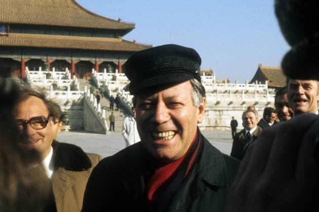Bundeskanzler Helmut Schmidt (Deutschland SPD) gut gelaunt anlässlich eines Besuchs in Peking