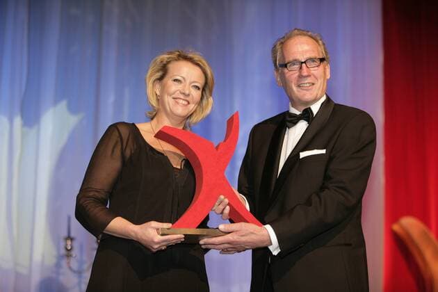 Marion Horn (stellvertretende Chefredakteurin der Bild am Sonntag) und Ulrich Schriewer anlässlich der Kind-Awards - Kinderlachen-Gala in Dortmund