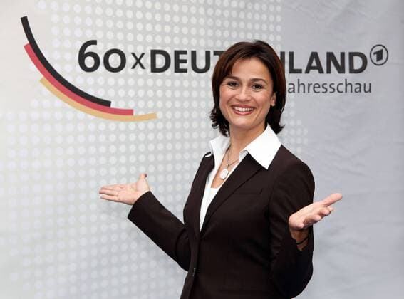 Moderatorin Sandra Maischberger während eines Pressetermins zur Präsentation ihrer neuen ARD-Sendung - 60 x Deutschland - in Berlin