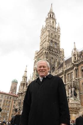 Armin Grein (Deutschland Freie Wähler Bayern Bundesvorsitzender) während eines Pressetermins in München