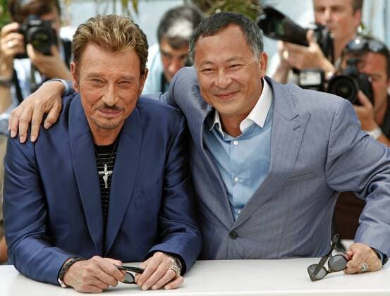 Schauspieler Johnny Hallyday (li.) und Regisseur Johnnie To während eines Pressetermins zum Film - Vengeance - anlässlich der 62. Internationalen Filmfestspiele von Cannes -  (CAN20090517716)